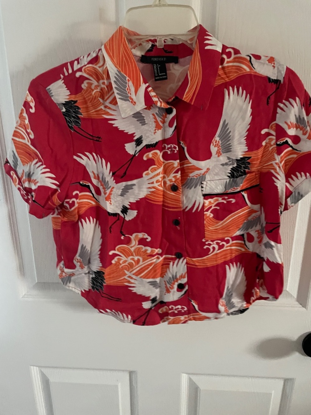 Forever 21 Red, Orange and White Crane Print Crop Button-Up Top